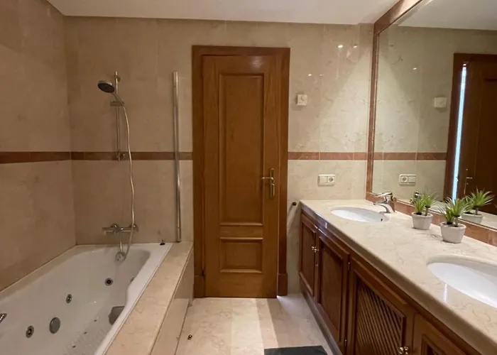 Nyaraló Fantastique Maison De A Costalita Estepona